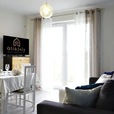 Oli&joly Wylotowa 83 * Kołobrzeg