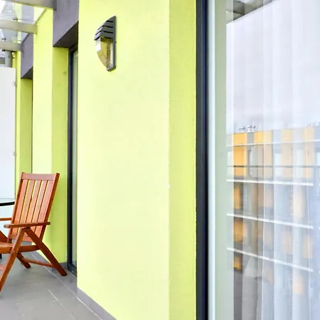 Oli&joly Wylotowa 83 * Kołobrzeg